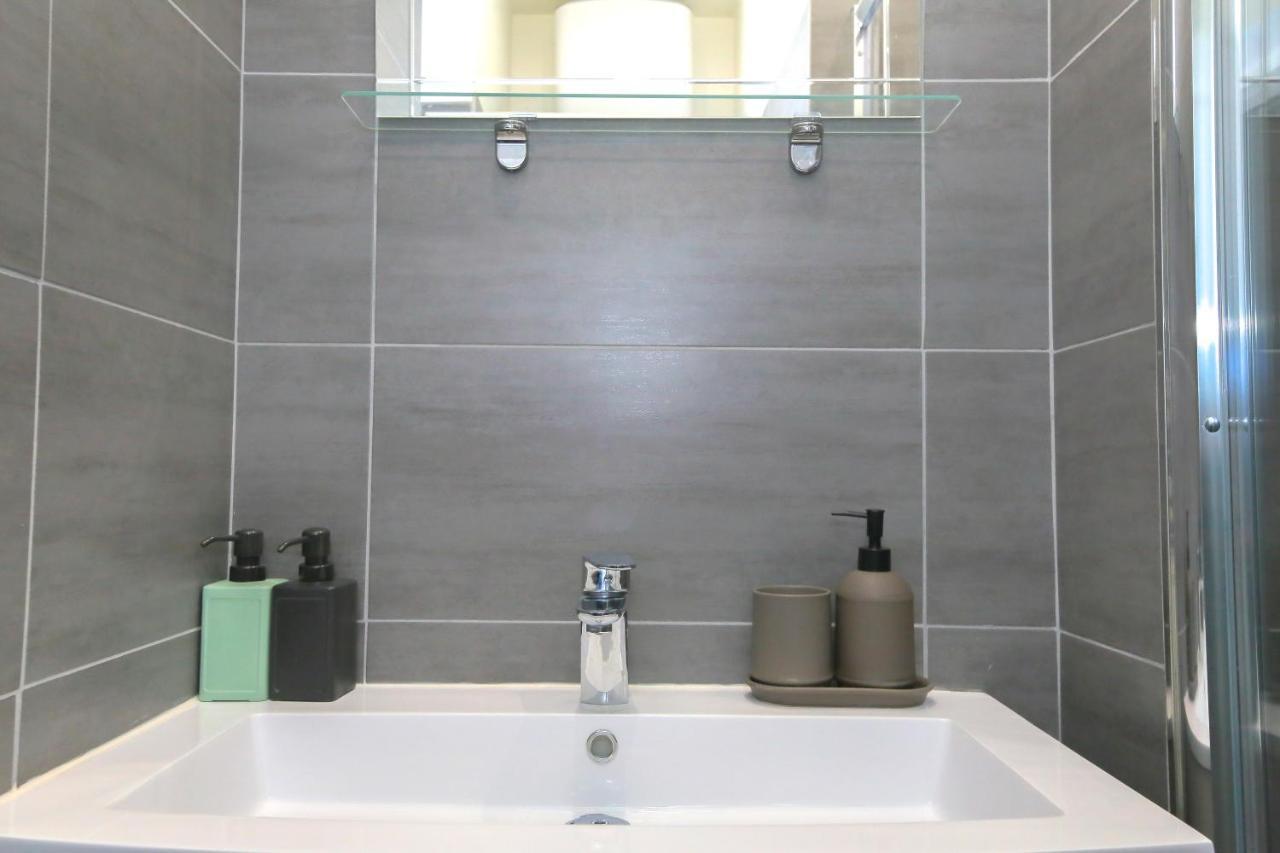 Apartamento Le Vintage, T2 Hypercentre Chic Et Cosy, Wifi Par Sovalfi Saint-Etienne  Exterior foto